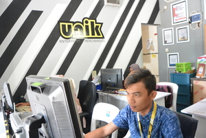 tali id card custom lanyard print unik merchandise